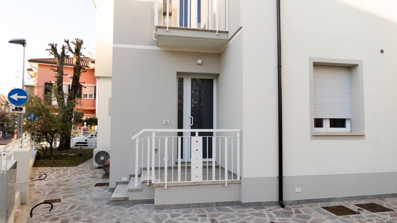 Villino Cavour Apartment Rimini Exterior photo